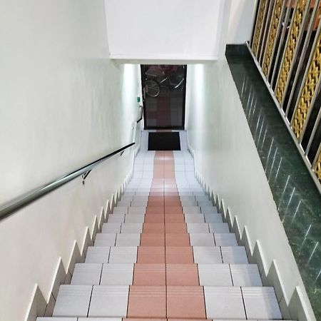 OYO 90632 Faber Inn Bintulu Exterior foto
