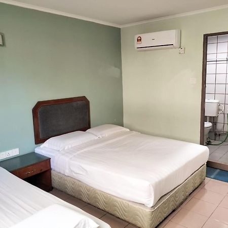OYO 90632 Faber Inn Bintulu Exterior foto